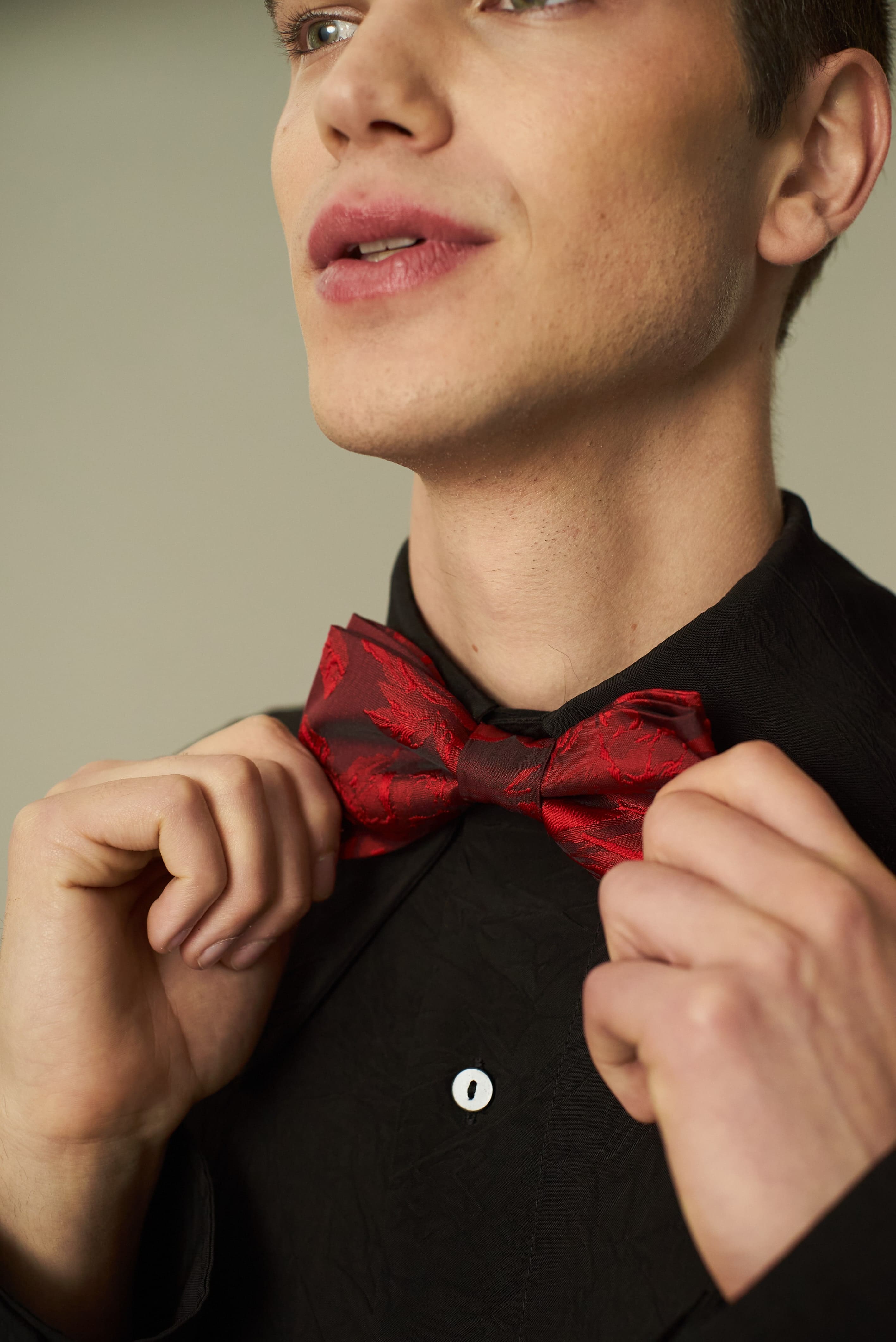 BOVARY bow tie