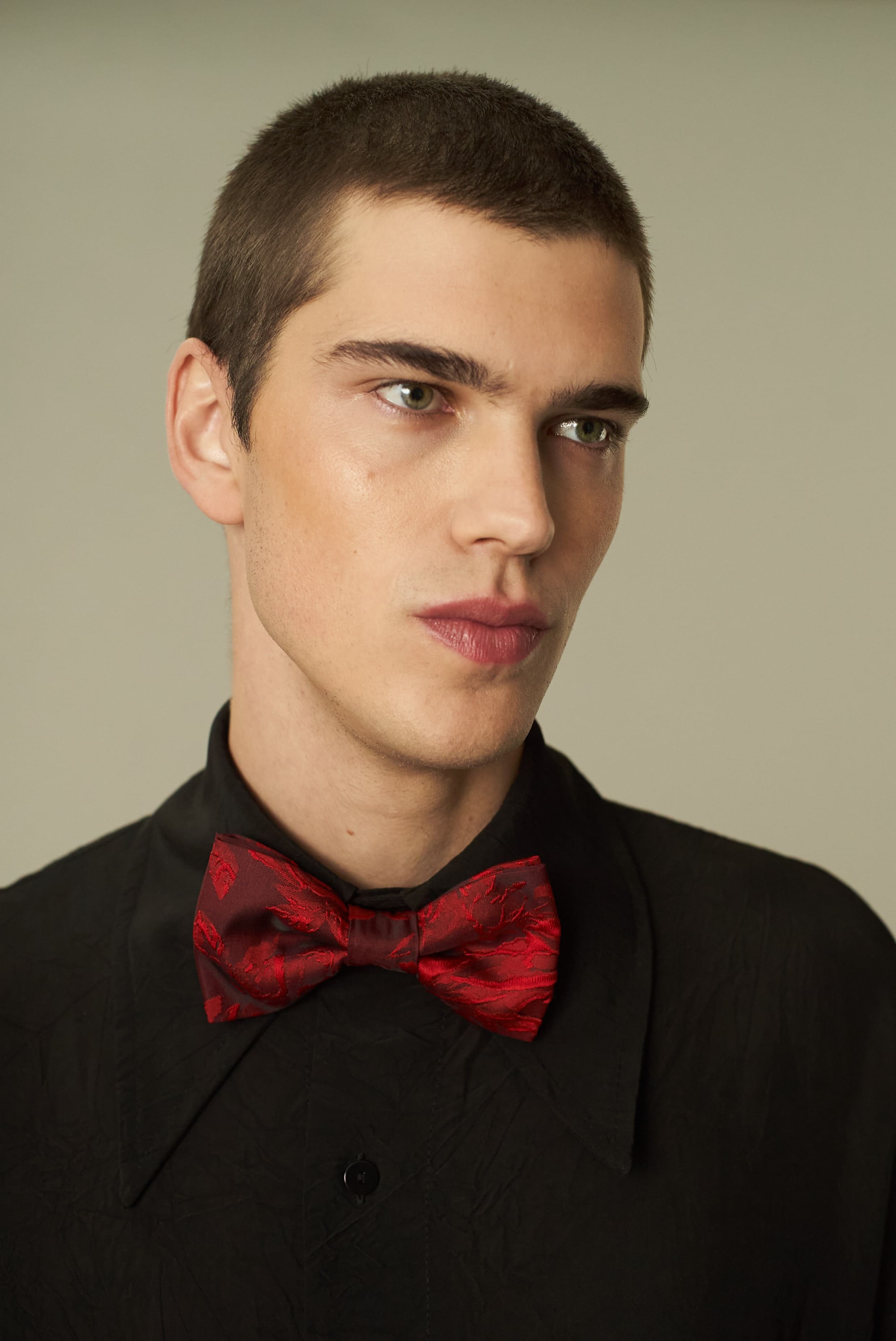 BOVARY bow tie